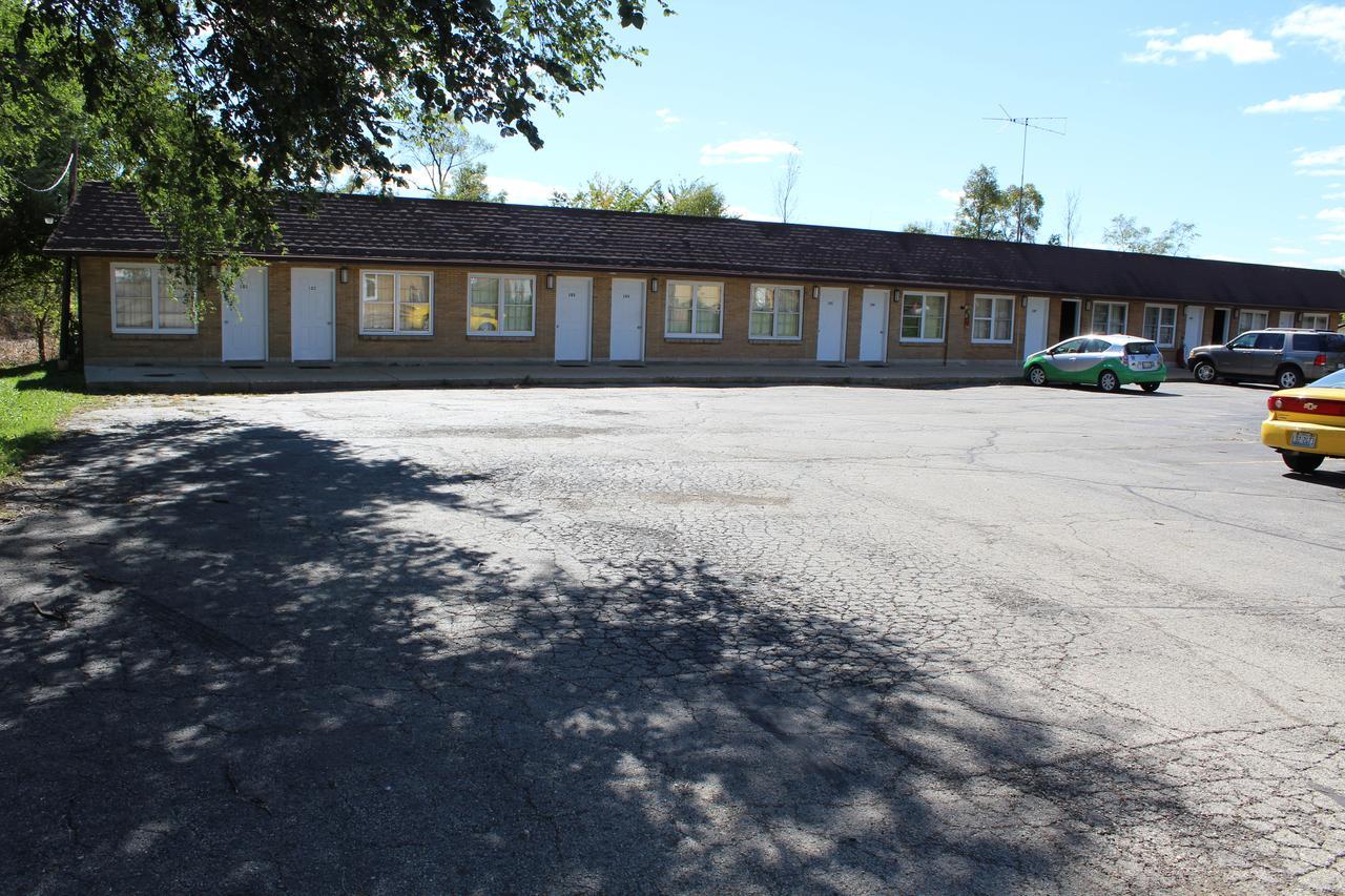 Crest Motel Bartlett Zewnętrze zdjęcie
